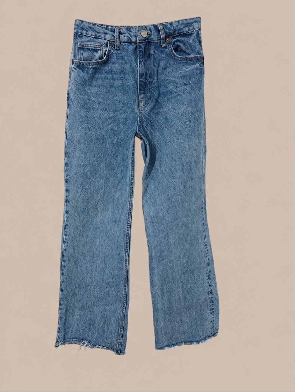 Zara Light Wash Wide Leg Raw Hem Jeans